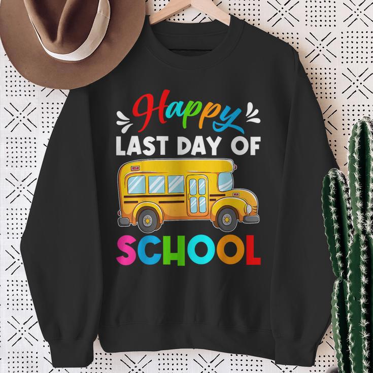 Retro Happy Last Day Of School School Bus Driver Off Duty Sweatshirt Gifts for Old Women