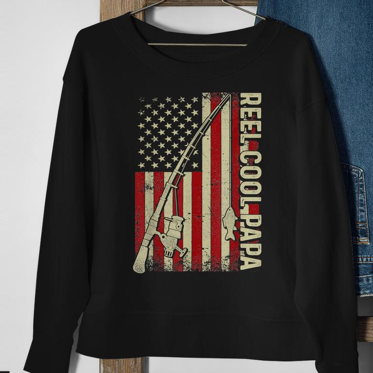 Retro Reel Cool Papa American Flag Fishing Fathers Day Dad Sweatshirt Gifts for Old Women