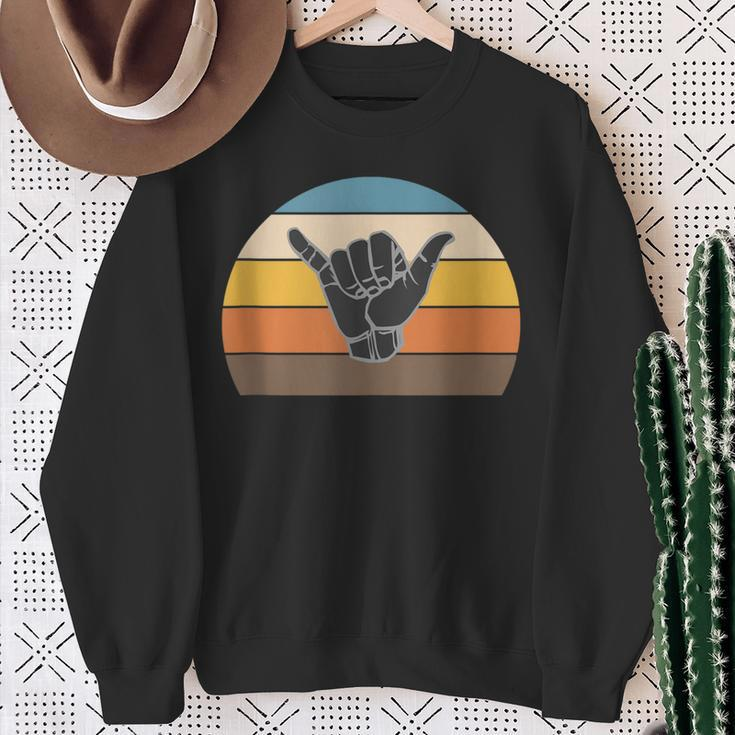 Retro Shaka Hand Surf Sign Cool Surfer Surfing Culture Sweatshirt Gifts for Old Women