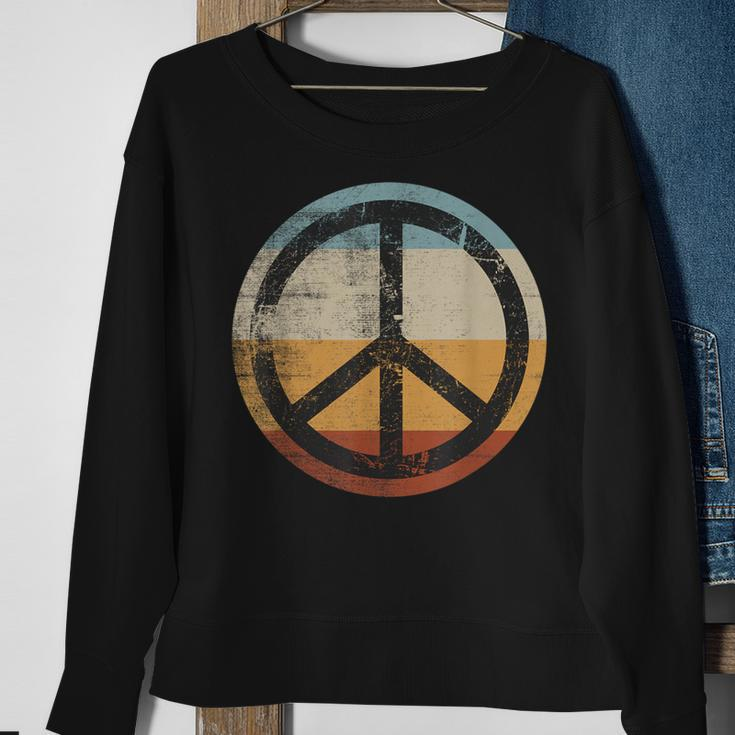 Retro Vintage Distressed Peace Sign Sweatshirt Gifts for Old Women