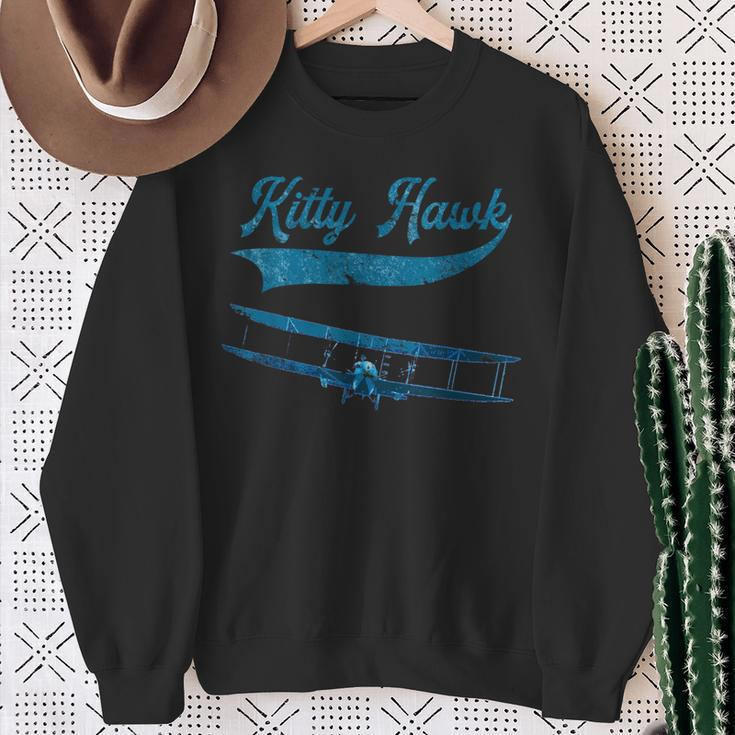 Retro Vintage Kitty Hawk North Carolina Airplane Beach Sport Sweatshirt Gifts for Old Women