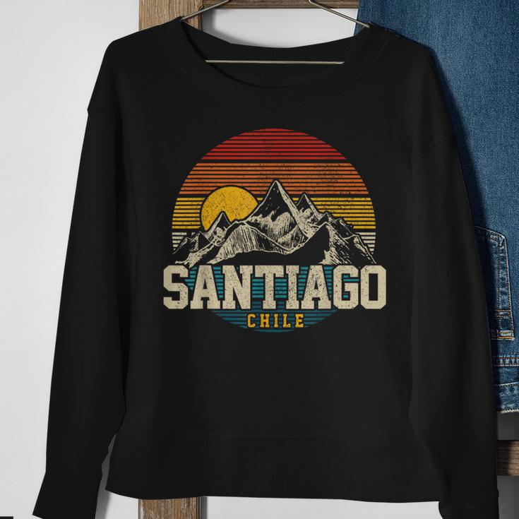 Santiago Chile Vintage Mountains Retro Souvenir Sweatshirt Gifts for Old Women