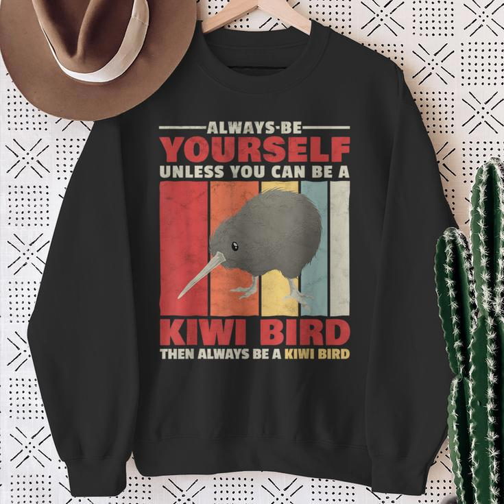 Sei Ein Kiwi New Zealand Snow Bouquet Kiwi Bird Sweatshirt Geschenke für alte Frauen