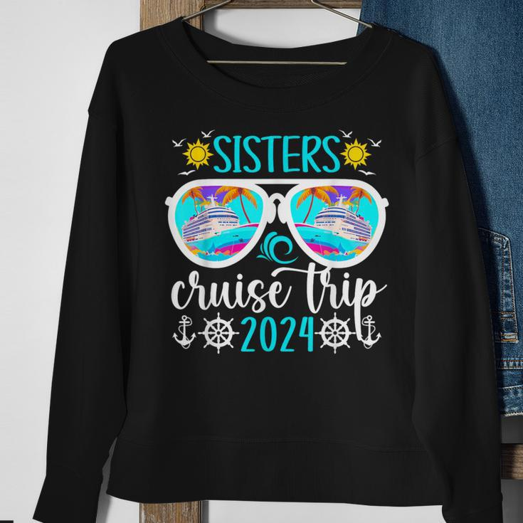 Sisters Cruise Trip 2024 Vacation Travel Sisters Cruising Sweatshirt Gifts for Old Women