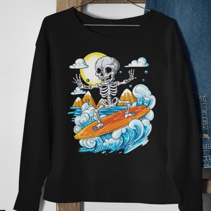 Skeleton Surfing Halloween Hawaii Hawaiian Surfer Sweatshirt Gifts for Old Women