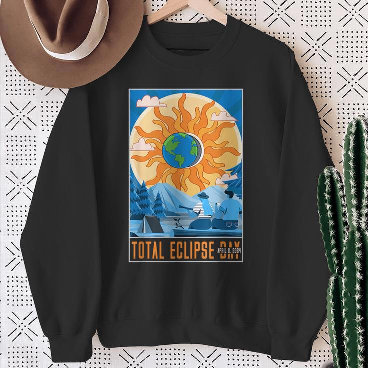 Solar Eclipse 2024 April 8 Total Solar Eclipse 40824 Sweatshirt Gifts for Old Women