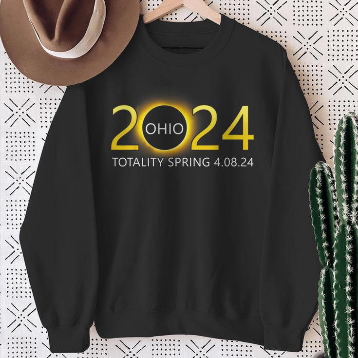 Solar Eclipse 2024 Party Ohio Totality Total Usa Map Sweatshirt Gifts for Old Women