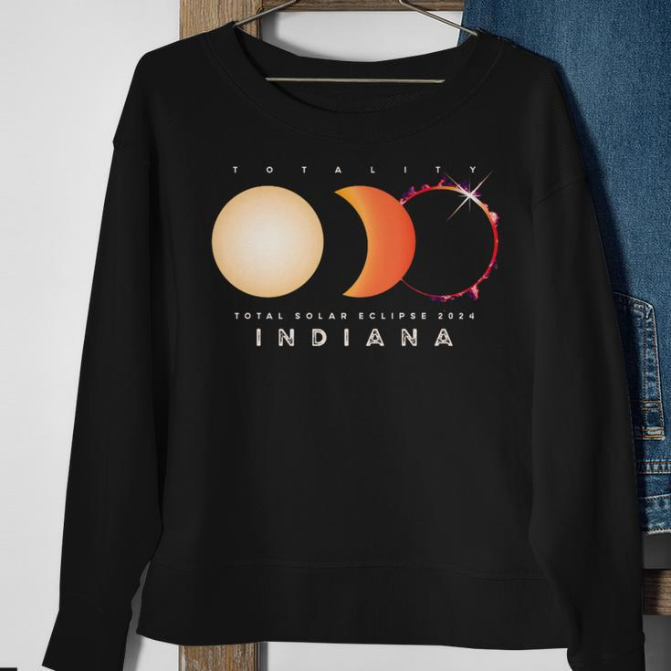 Solar Eclipse 2024 Total Eclipse Indiana America Graphic Sweatshirt Gifts for Old Women
