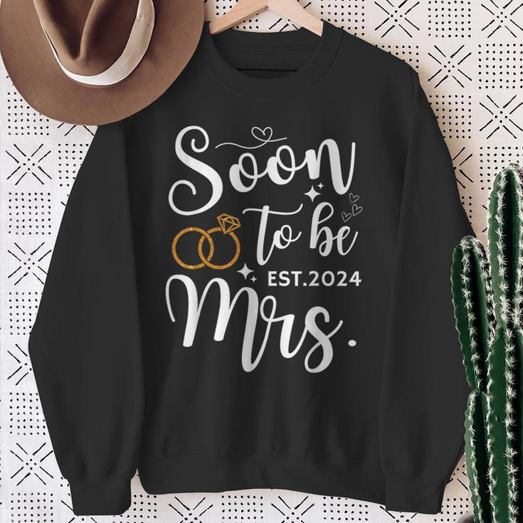 Soon To Be Mrs 2024 Bride Future Bachelorette Party Wedding Sweatshirt Gifts for Old Women