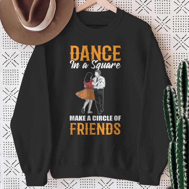 Square Dance Tanz In Einem Quadrat Bilde Einen Freundeskreis German Sweatshirt Geschenke für alte Frauen