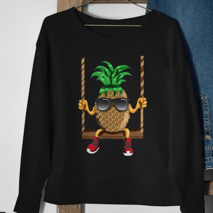 Swinging Pineapple Swing Beach Sun Swinging Fruit Fruit Sweatshirt Gifts for Old Women