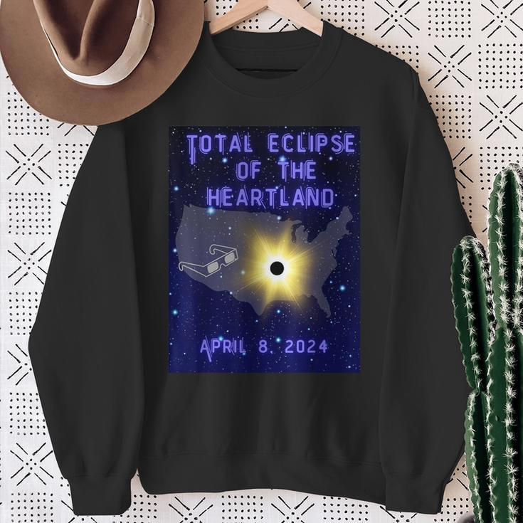 Total Eclipse Of The Heartland Total Solar Eclipse 2024 Sweatshirt Gifts for Old Women