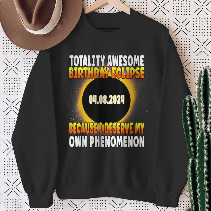 Totality Awesome Birthday Eclipse Total Solar Eclipse Bday Sweatshirt Gifts for Old Women