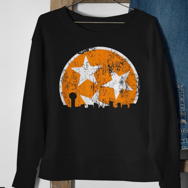 Unique Orange & White Tennessee State Flag Knoxville Skyline Sweatshirt Gifts for Old Women