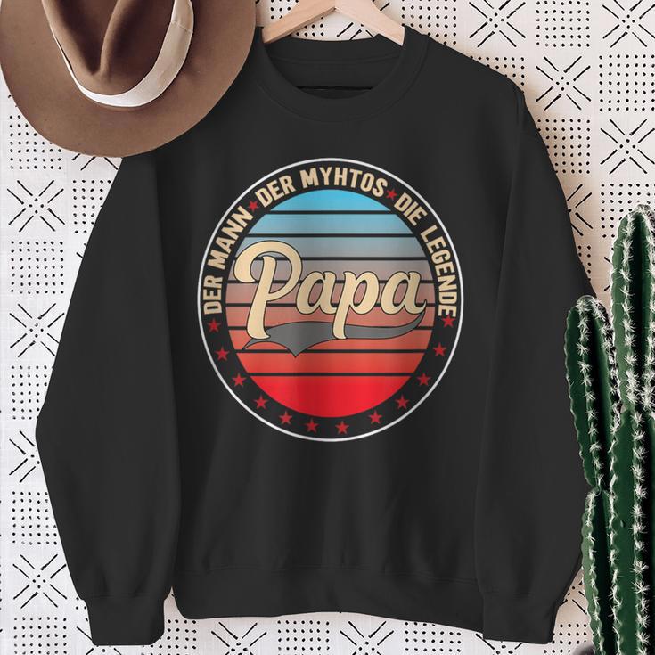 Vaterintage Geschenk Der Mann Der Mythos Die Legende Papa Sweatshirt Geschenke für alte Frauen