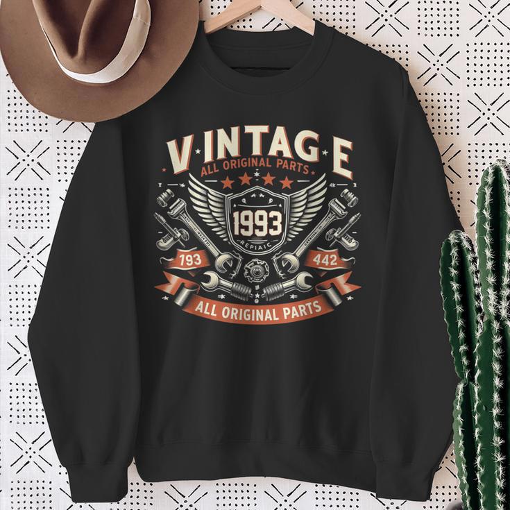 Vintage 1993 Born In 1993 Birthday Mechanic Sweatshirt Gifts for Old Women