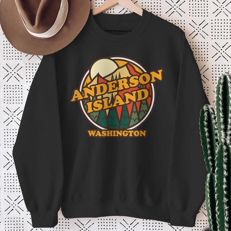 Vintage Anderson Island Washington Mountain Hiking Print Sweatshirt Gifts for Old Women