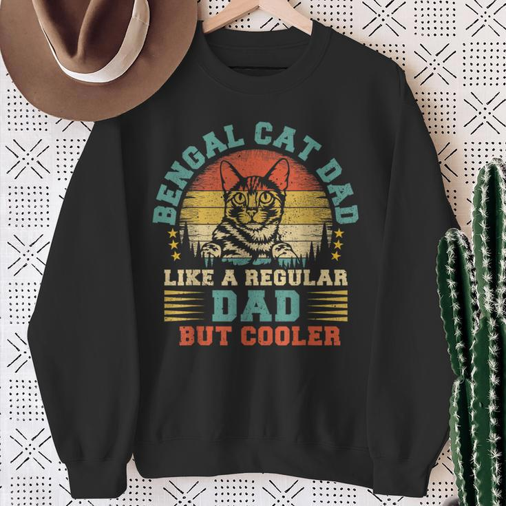 Vintage Bengal Cat Dad Like A Regular Dad Father's Day Sweatshirt Gifts for Old Women