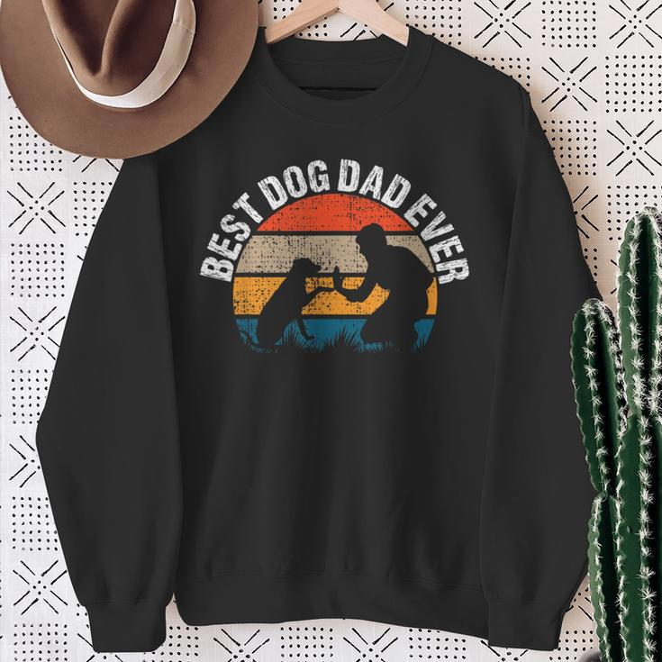 Vintage Best Dog Dad Ever Retro Fist Pump Puppy Doggy Sweatshirt Geschenke für alte Frauen