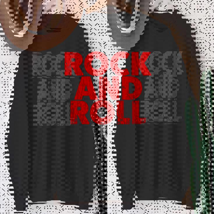 Vintage Grunge Old Rock & Roll Music Rock And Roll Camisa de entrenamiento Regalos para ancianas