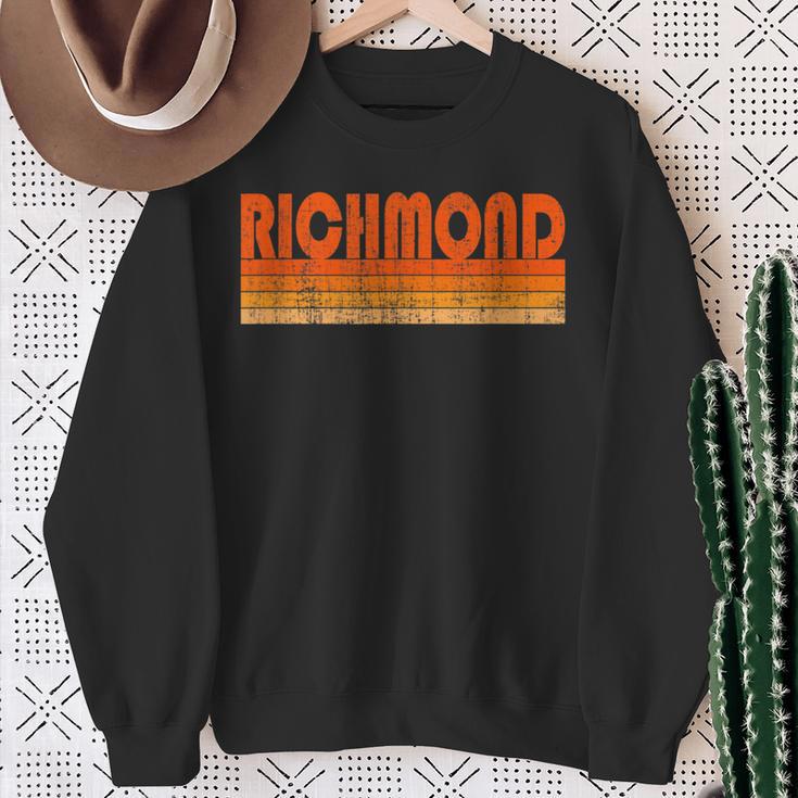 Vintage Grunge Style Richmond Virginia Sweatshirt Gifts for Old Women