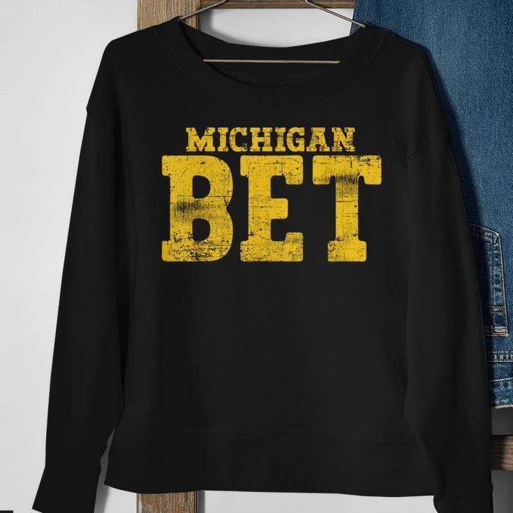 Vintage Michigan Bet Sweatshirt Gifts for Old Women