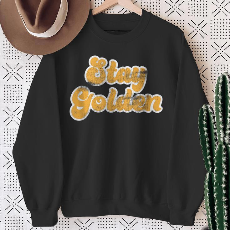 Vintage Retro Stay Golden 80'S 90'S Style Friends Icons Sweatshirt Gifts for Old Women