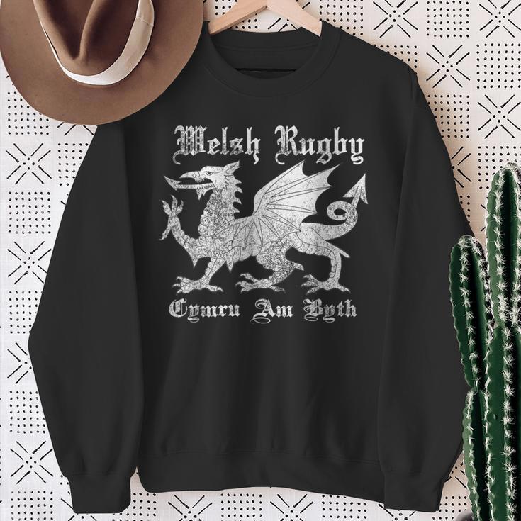 Vintage Welsh Rugby Or Wales Rugby Football Top Sweatshirt Gifts for Old Women