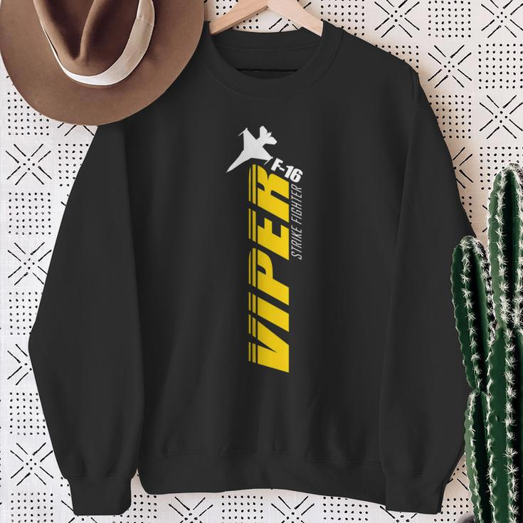 Viper Kampfjet Motiv Sweatshirt für Herren in Schwarz, Luftfahrt Design Geschenke für alte Frauen