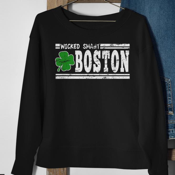 Wicked Smaht Boston Massachusetts Accent Smart Ma Distressed Sweatshirt Gifts for Old Women