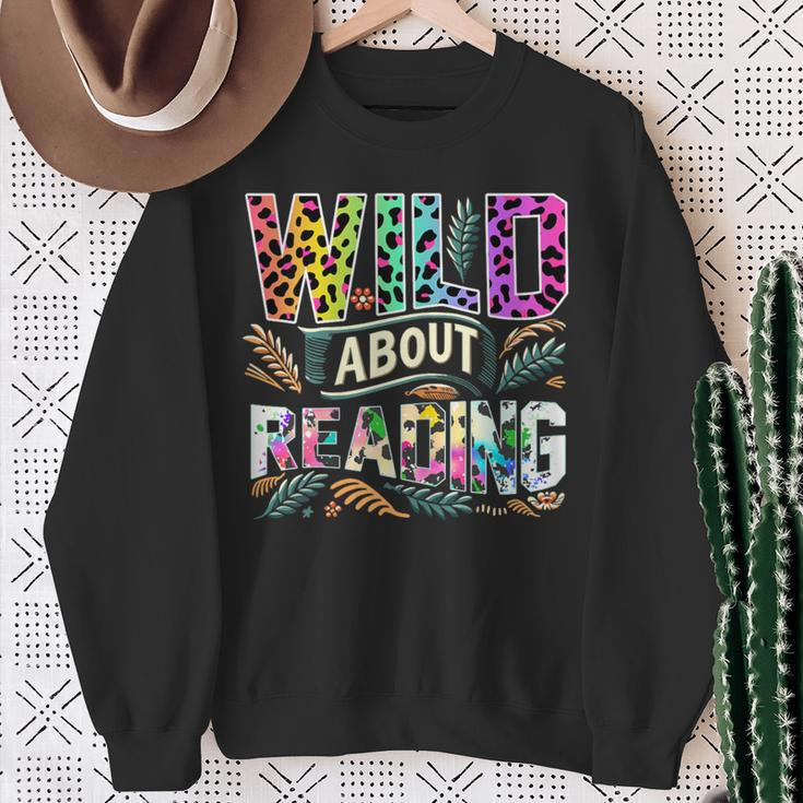 Wild About Reading Books Library Day Bookworm Leoparard Sweatshirt Gifts for Old Women