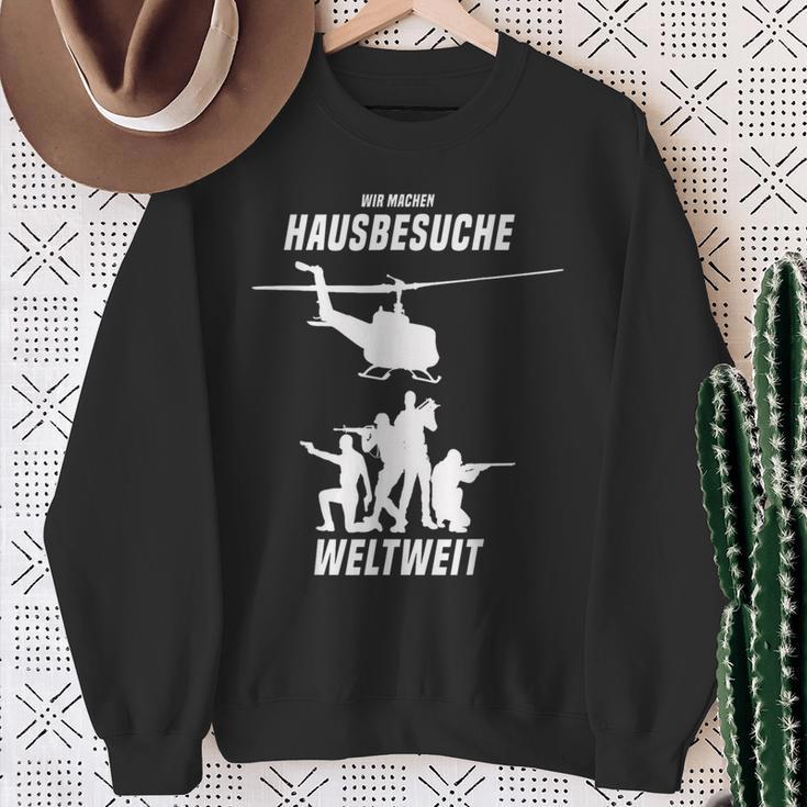 Wir Machen Hausbesuche Worldwide Sergeant Officer Soldiers Sweatshirt Geschenke für alte Frauen