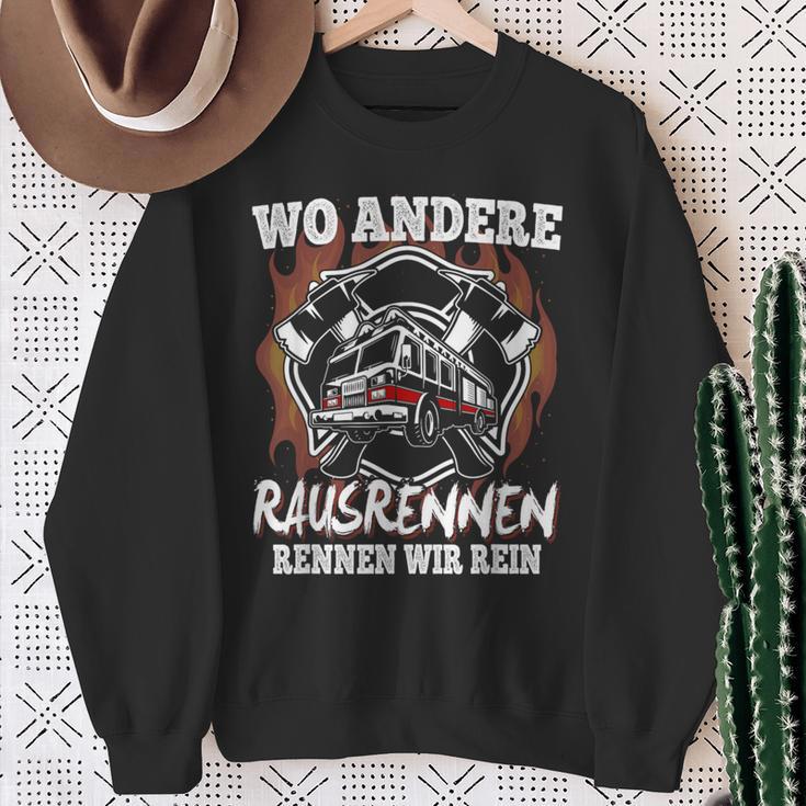 Wo Andere Rausrennen Wir Rein Feuerwehr Sweatshirt Geschenke für alte Frauen