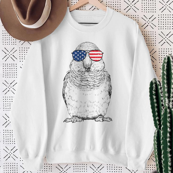 4Th Of July Quaker Parrot Bird Patriotic Usa Sunglasses Sweatshirt Gifts for Old Women