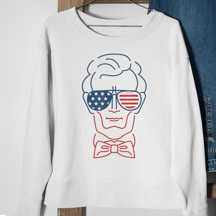Abe Line Drawing Usa 4Th Of July President Abraham Lincoln Sweatshirt Gifts for Old Women