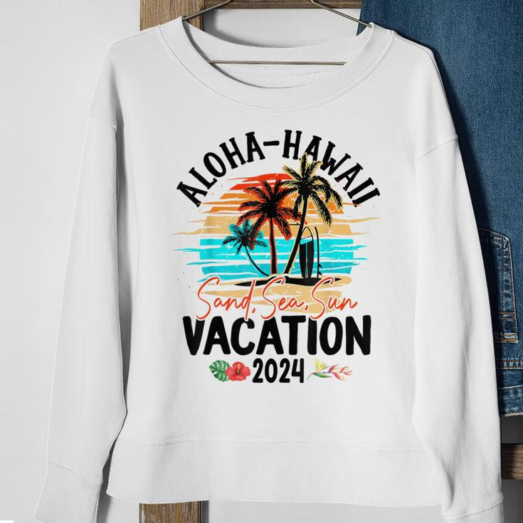 Aloha Hawaii 2024 Family Friends Group Vacation Matching Sweatshirt Gifts for Old Women