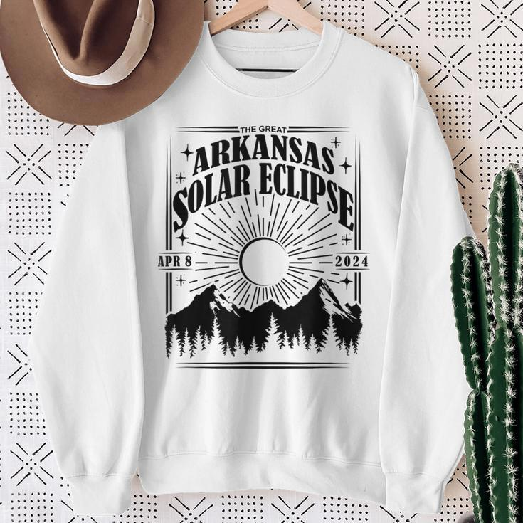 Arkansas Total Solar Eclipse 2024 Astrology Event Sweatshirt Gifts for Old Women