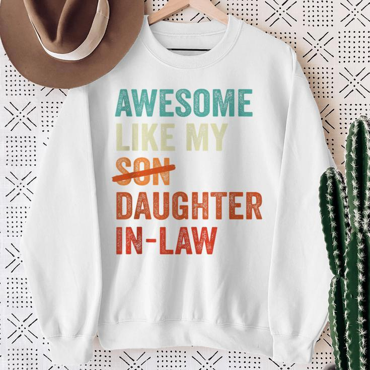 Awesome Like My Daughter-In-Law Retro Fathers Day Sweatshirt Gifts for Old Women