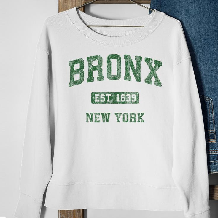 Bronx New York Ny Vintage Athletic Sports Sweatshirt Gifts for Old Women