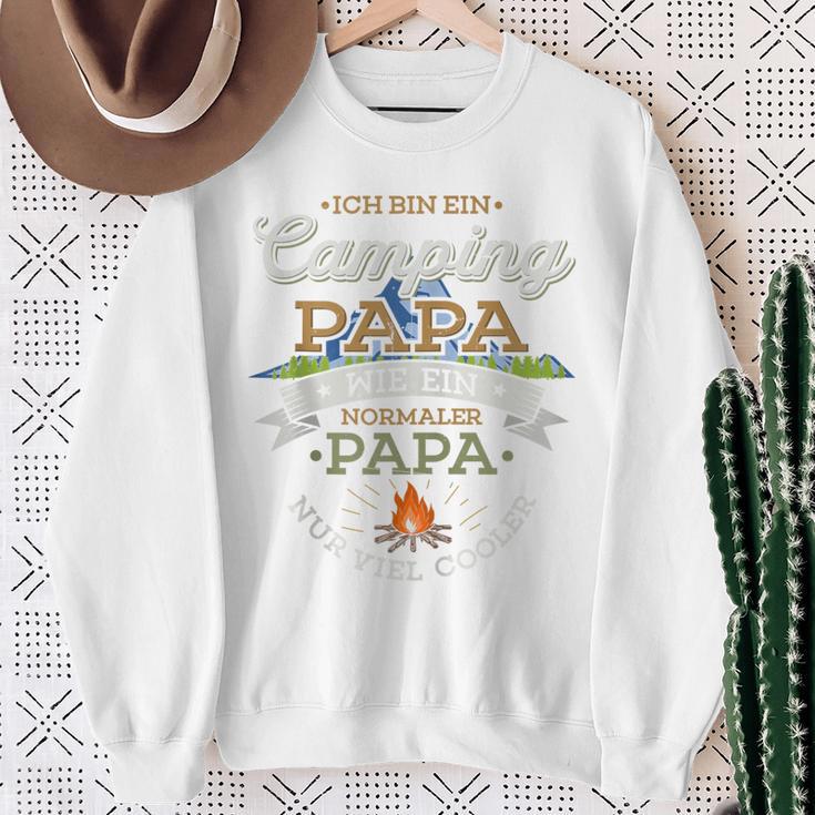 Camping Papa Wie Ein Normaler Papa Nur Cooler Zelten Camper Kapuzenjacke Sweatshirt Geschenke für alte Frauen