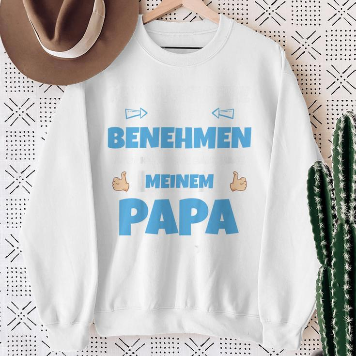 Children's Ich Versuche Mich Zu Benehmen Papa Ich Versuche Mich 80 Sweatshirt Geschenke für alte Frauen