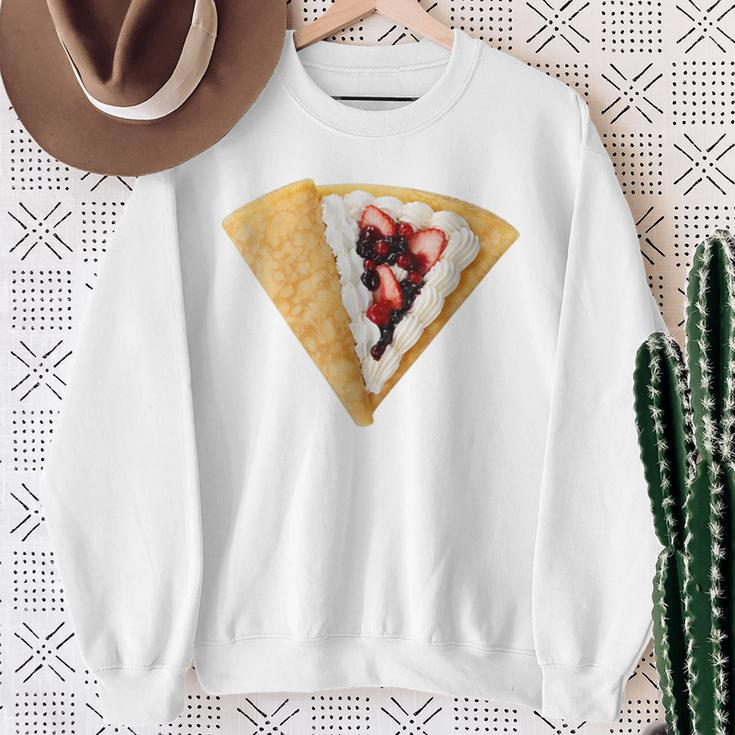 Crepe Costume Food Pun Costume French Desserts Sweatshirt Gifts for Old Women