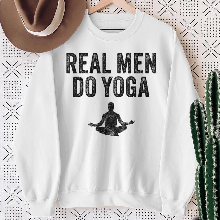 Echte Männer Machen Yoga intage Gray S Sweatshirt Geschenke für alte Frauen