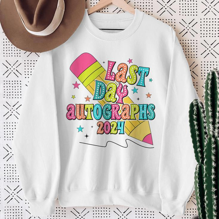 End Of The Year Autographs 2023-2024 Last Day Of School Grad Sweatshirt Gifts for Old Women