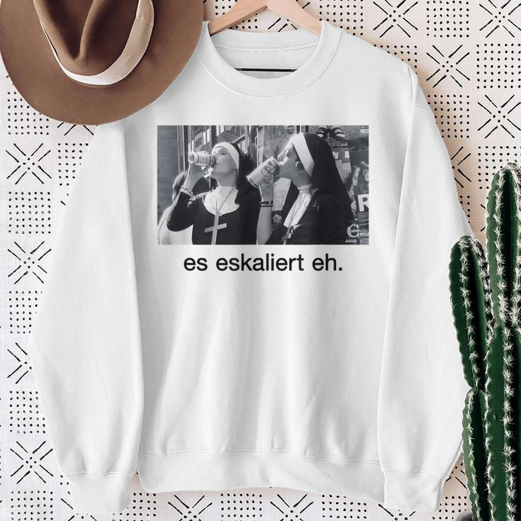 With Escaliert Eh Nonnen Trink German Language S Sweatshirt Geschenke für alte Frauen