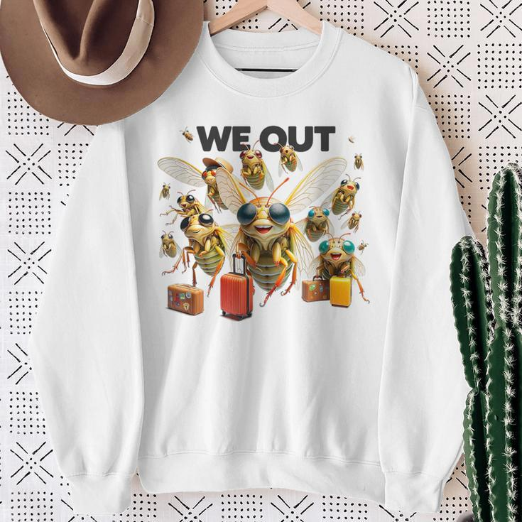 Cicada We Out Cute Cicada Brood Emergence Sweatshirt Gifts for Old Women