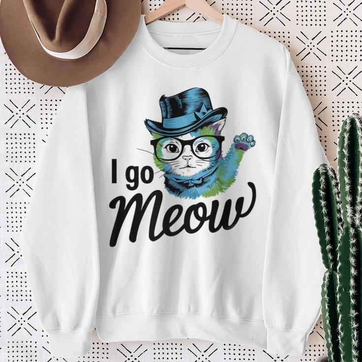 I Go Meow Cute Singing Cat Meme Sweatshirt Gifts for Old Women