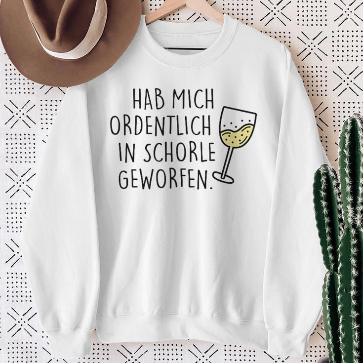 Hab Mich Ordentlich In Schorle Geweren Sweatshirt Geschenke für alte Frauen