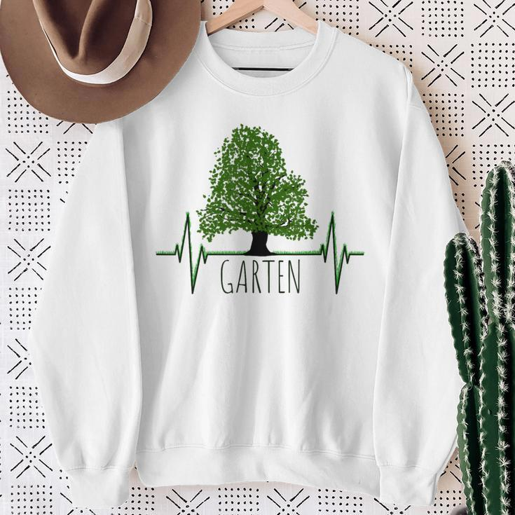 Garden Gardening Gardening Tree Heartbeat Sweatshirt Geschenke für alte Frauen