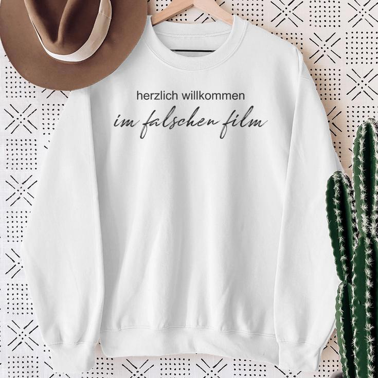 Herzlich Willkommen Im Falschen Film Sweatshirt Geschenke für alte Frauen